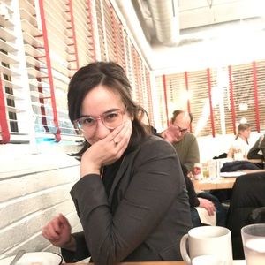 Meet your Posher, Susana